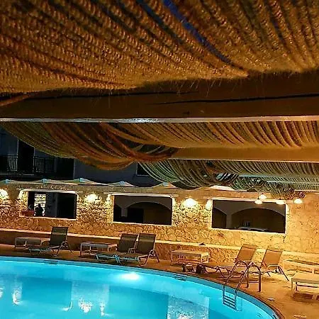 Hotell Ionion Star 4*